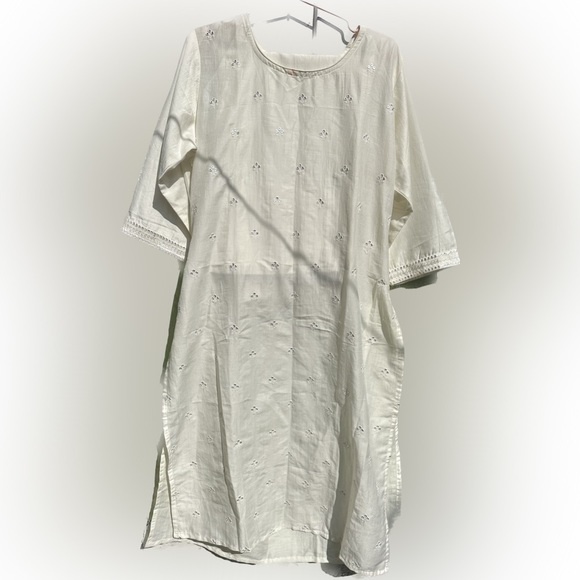 Salwar with pants and dupatta - Picture 4 of 7